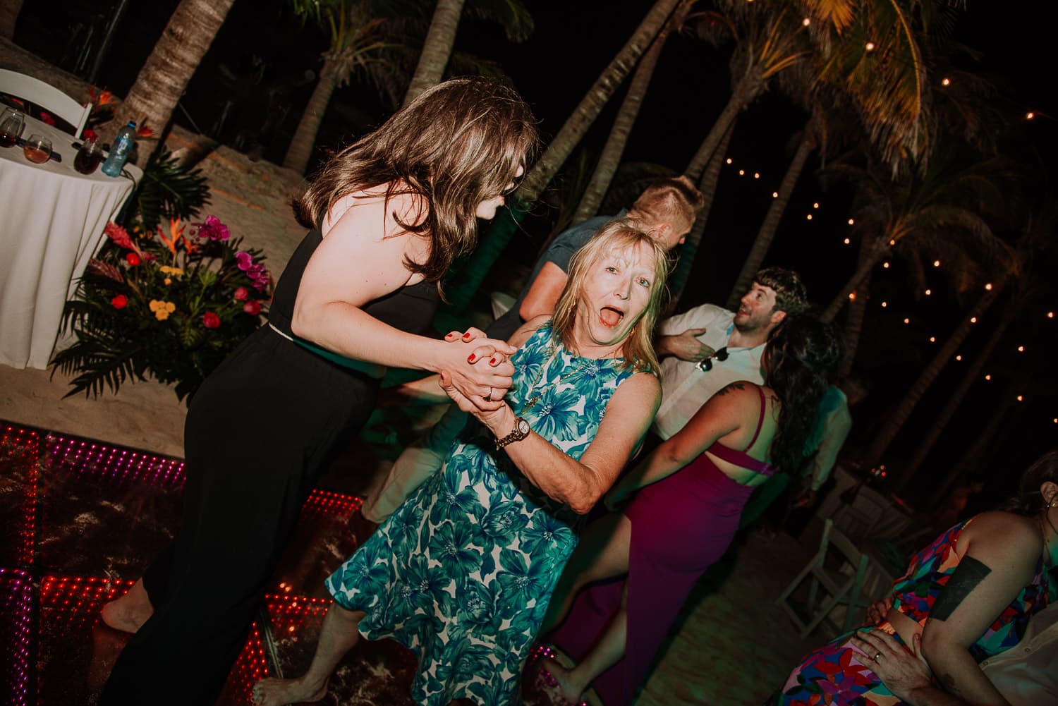 Fotografía de boda en Cancun por Jesús Amaya fotógrafo de bodas destino en México